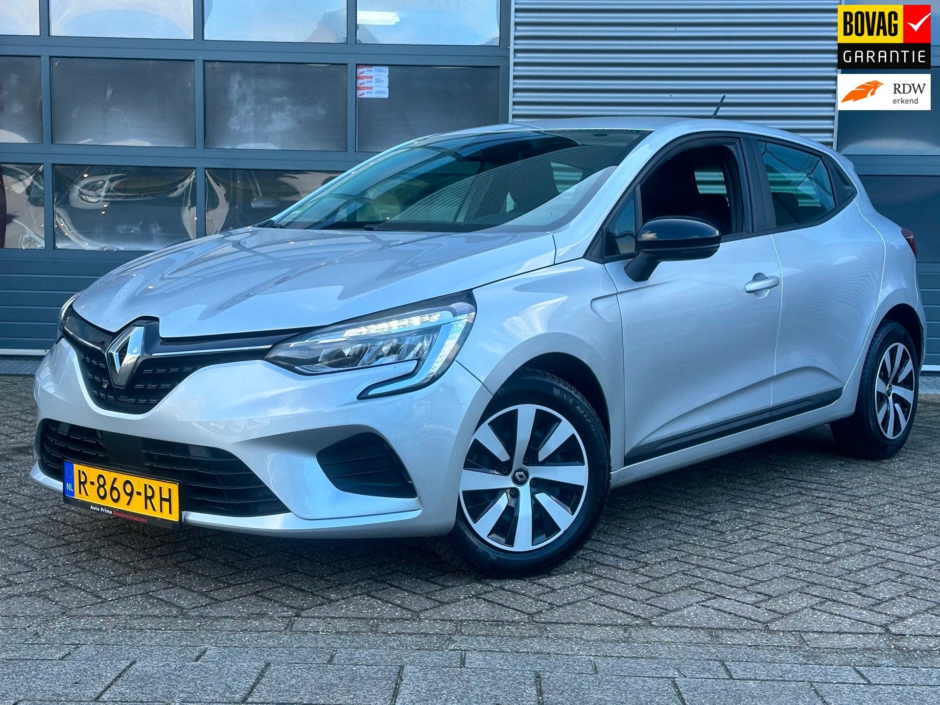 Renault Clio 1.0 TCe 90 Equilibre | Navi | CRUISECR | CarPla, Voorwielaandrijving, Gebruikt, 580 kg, 49 €/maand