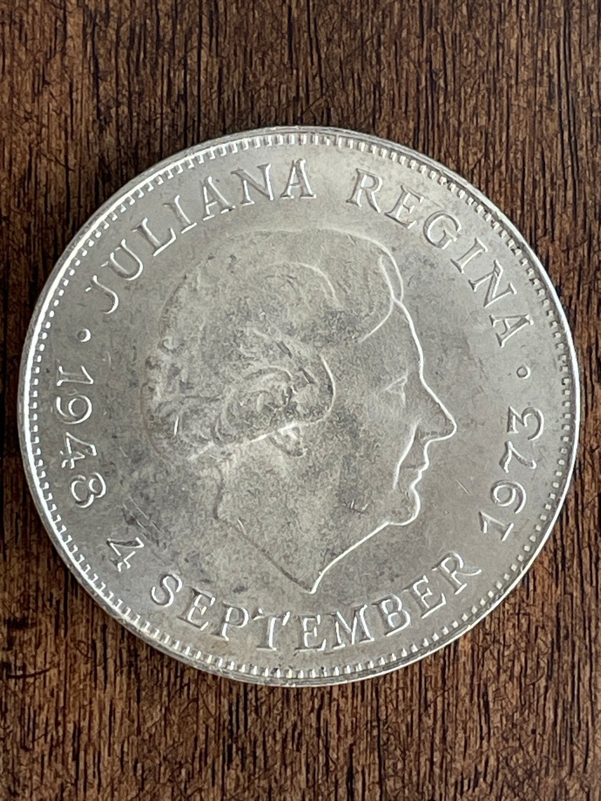 Munt zilver 10 Gulden Juliana 1973, Postzegels en Munten, Munten | Nederland, Koningin Juliana, Zilver, Ophalen of Verzenden, Losse munt