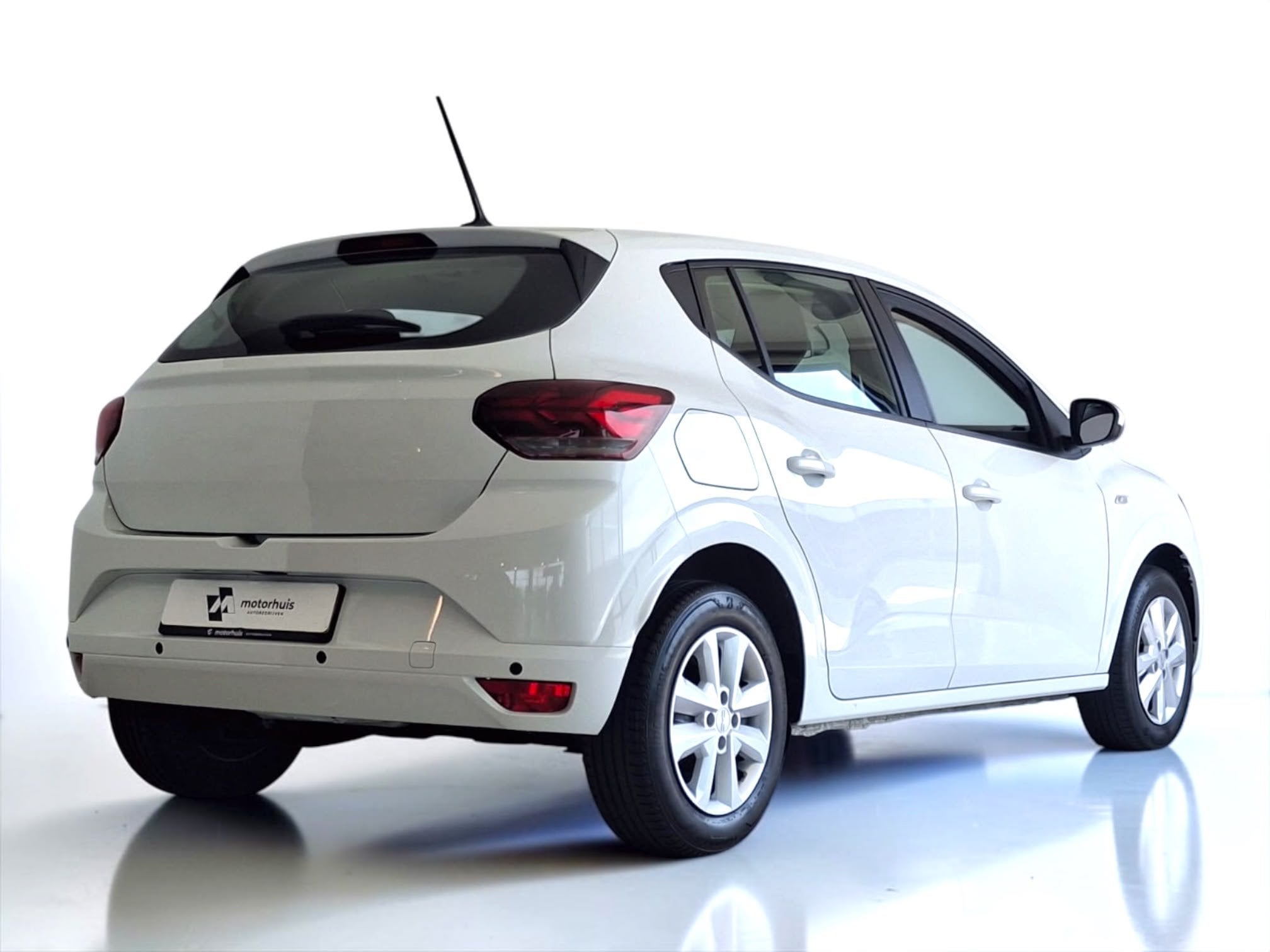 Dacia Sandero 1.0 Tce, Auto's, Dealer onderhouden, Gebruikt, Euro 6, 1073 kg