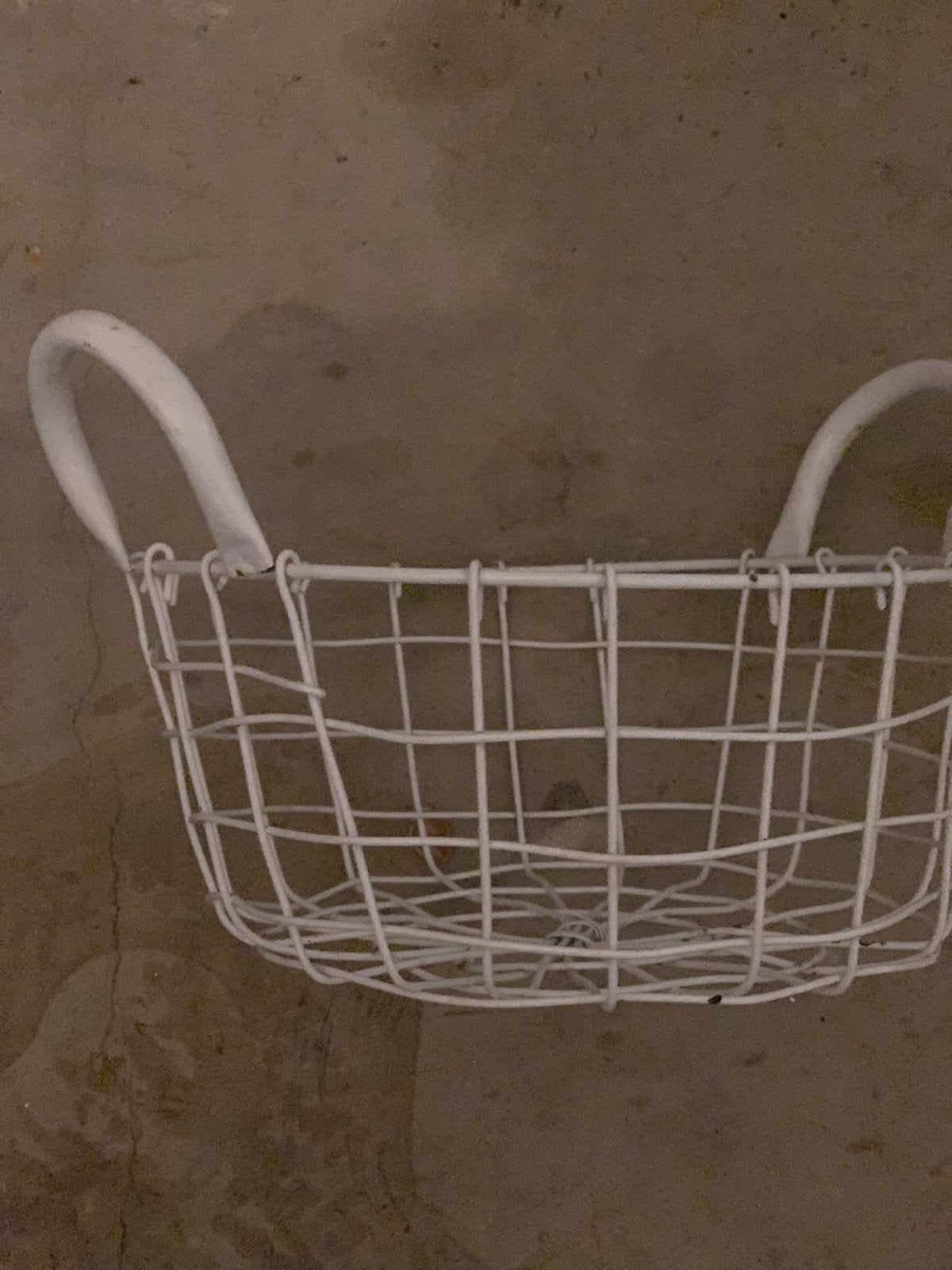 Witte metalen mand met handvatten, Met handvatten, Gebruikt, Mand, Rond