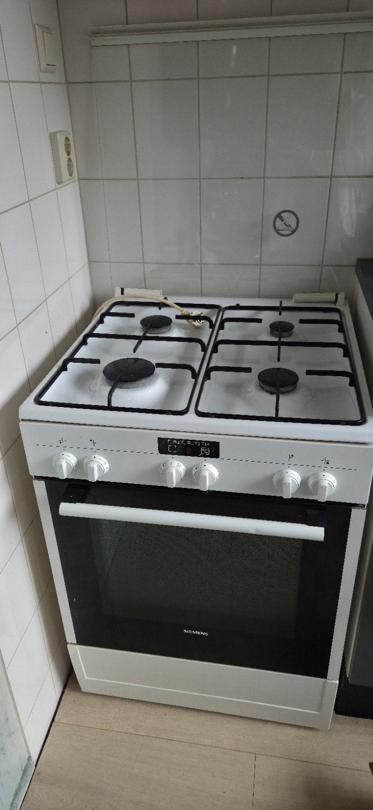 Gasfornuis, Witgoed en Apparatuur, Gebruikt, Gas, Vrijstaand, 4 kookzones