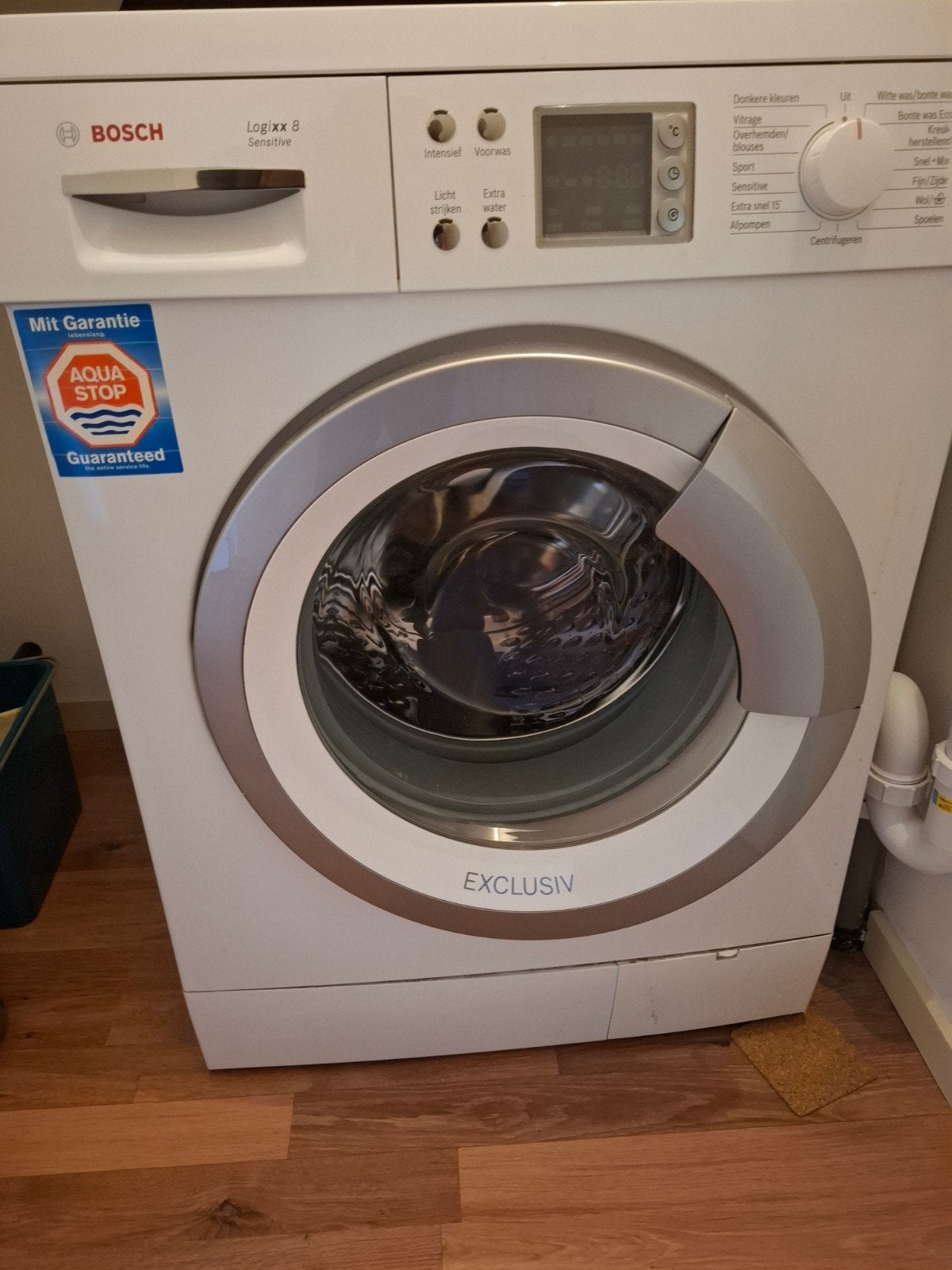 Bosch Logixx 8 Sensitive Wasmachine met AquaStop, Ophalen, 1200 tot 1600 toeren, Gebruikt, 8 tot 10 kg