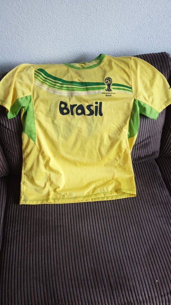 Brasil voetbalshirt 2014 M, Ophalen of Verzenden, Zo goed als nieuw, Buitenlandse clubs, Shirt