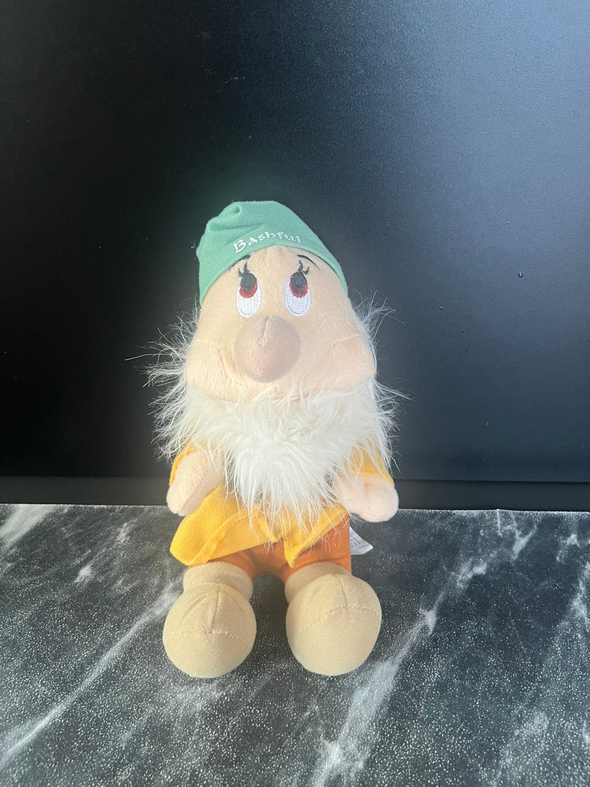 Knuffel Disney Bashfull sneeuwwitje en 7 dwergen, Ophalen of Verzenden, Zo goed als nieuw, Overige typen