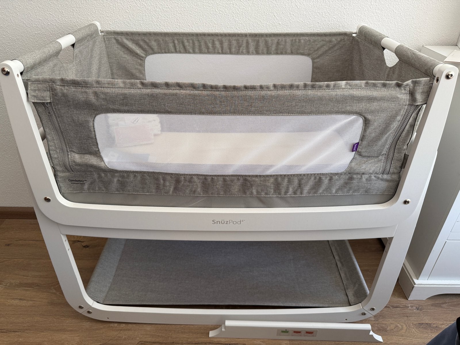 Snuz Pod 4 co-sleeper Zo goed als nieuw, Ophalen of Verzenden, Zo goed als nieuw, Minder dan 140 cm, Matras