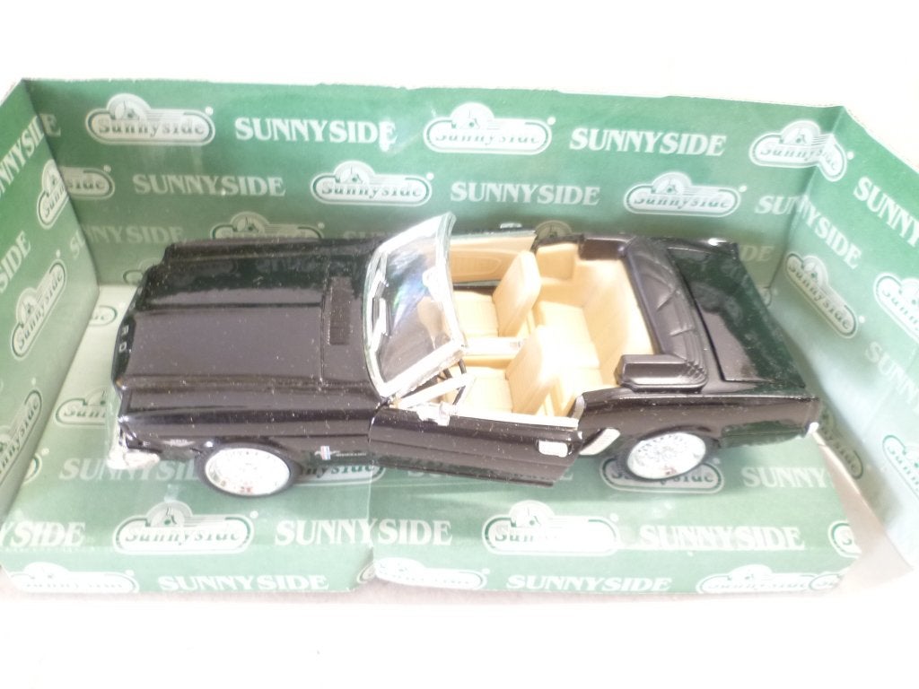 Sunny Side Ford Mustang Cabriolet Zwart 1965 1:24 modelauto., Ophalen of Verzenden, Nieuw, Overige merken