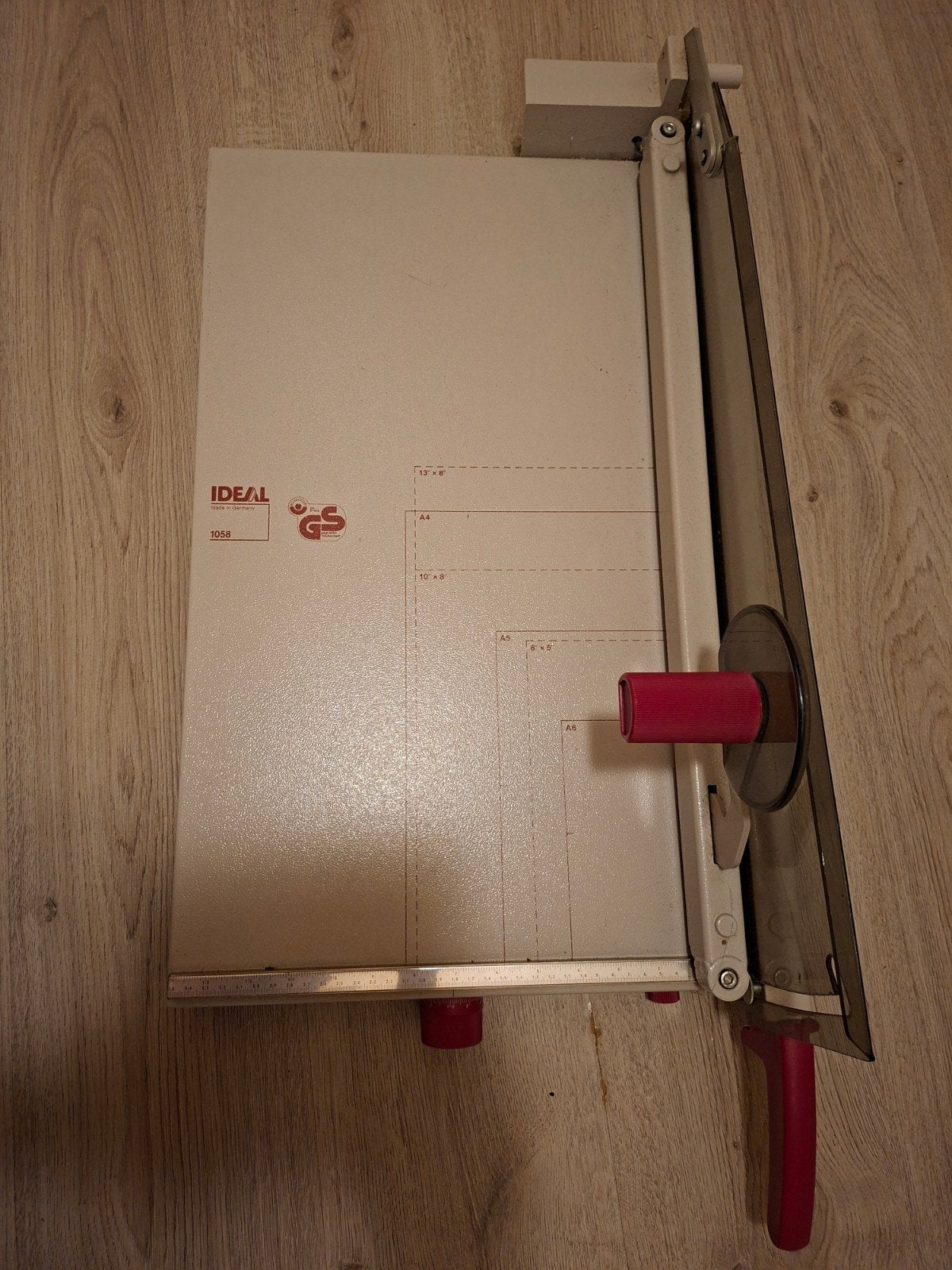 papier snijder A3 formaat, Ophalen, Zo goed als nieuw