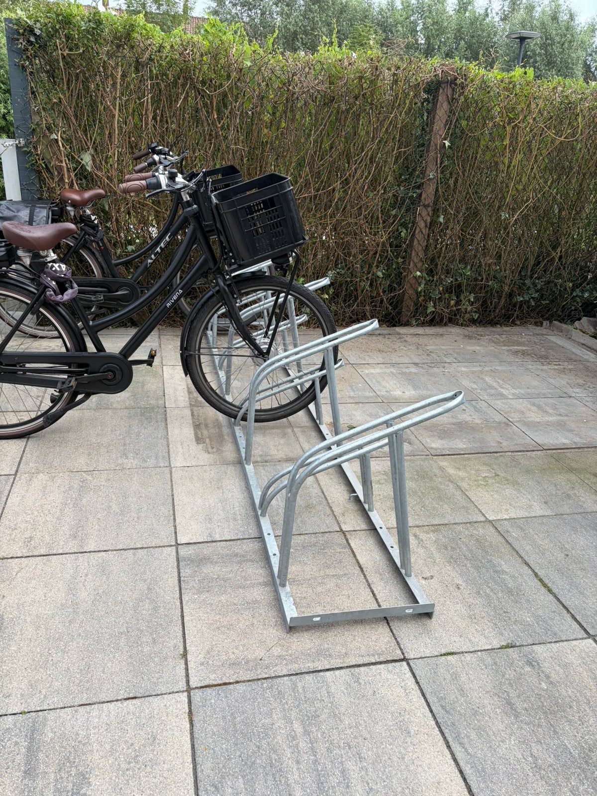 Fietsenrek 8 fietsen, Ophalen, Gebruikt