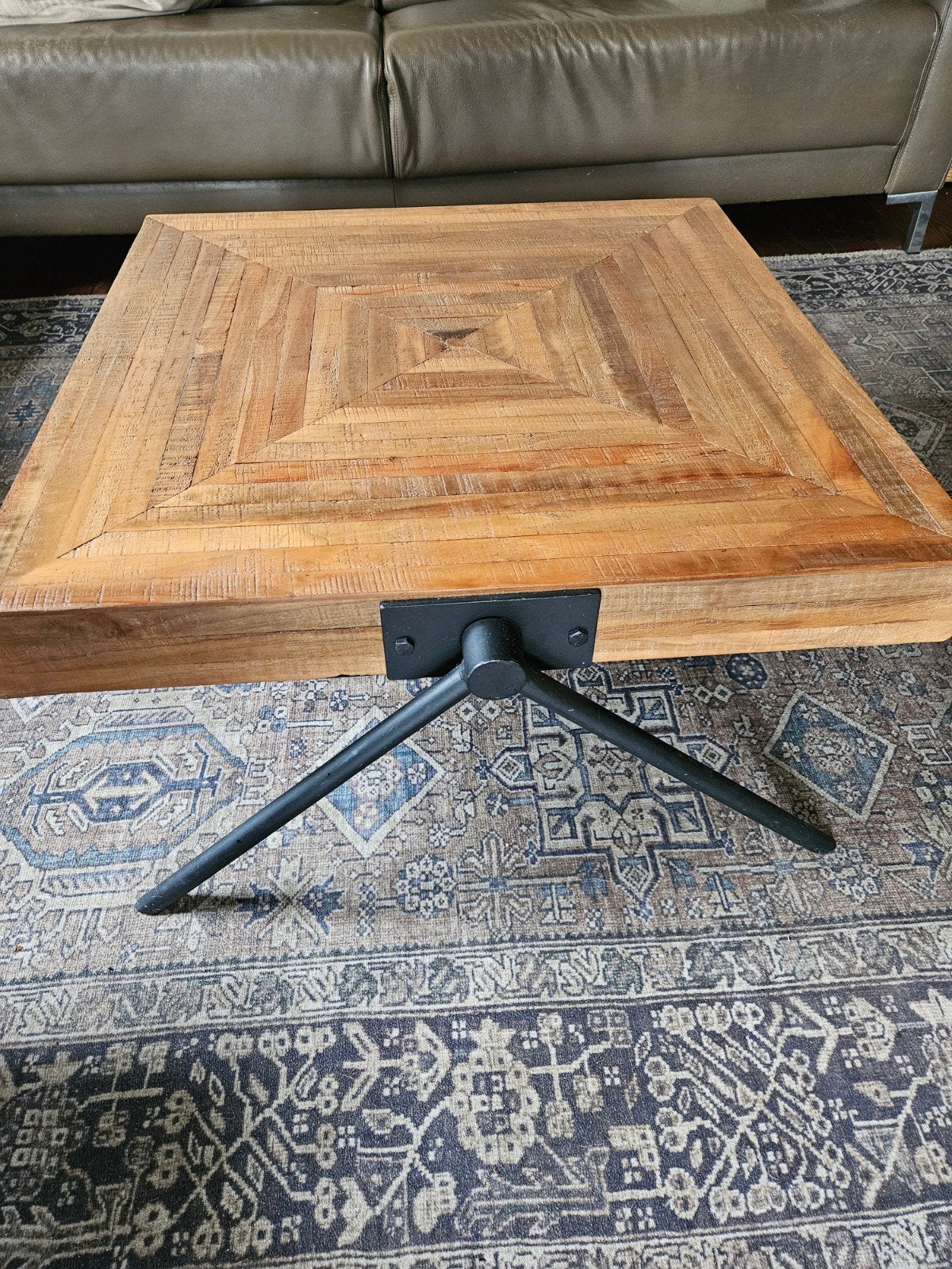 Vierkante salontafel, Huis en Inrichting, Tafels | Salontafels, 50 tot 100 cm, Industrieel, Landelijk, Vierkant, 50 tot 100 cm