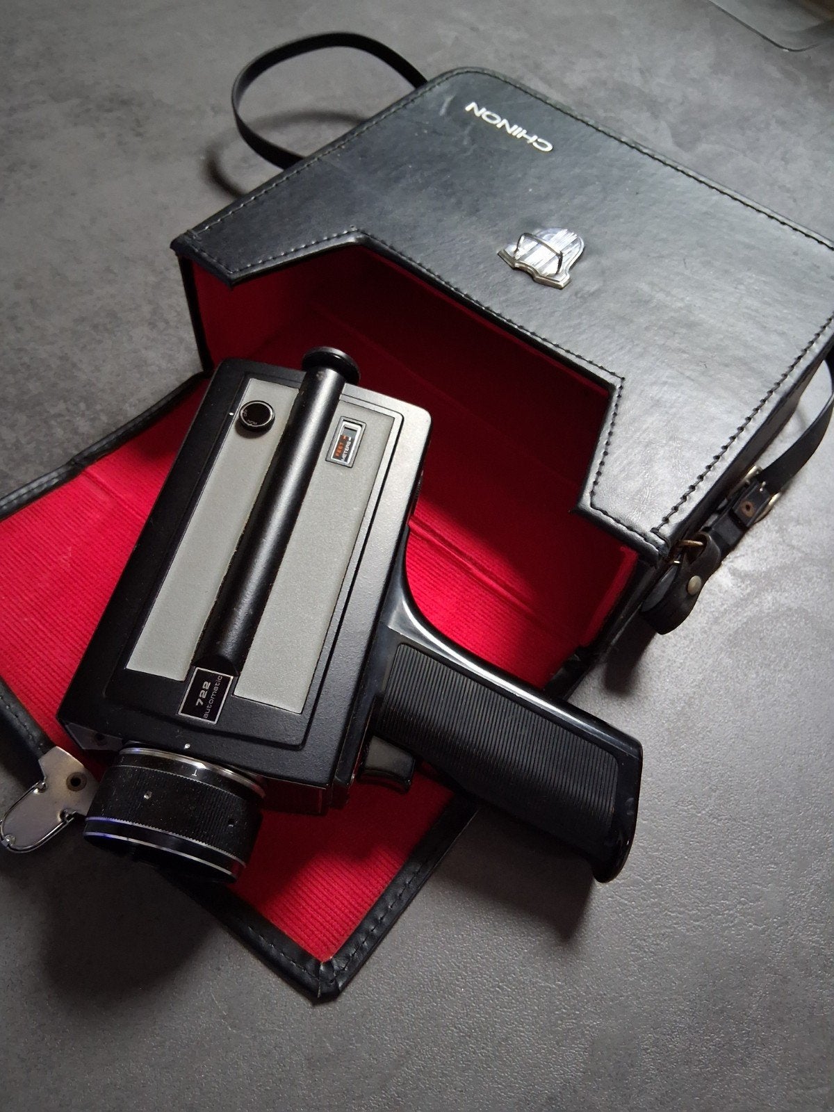 Vintage Chinon 723 Super 8 filmcamera met koffer, Ophalen of Verzenden, 8mm, Camera