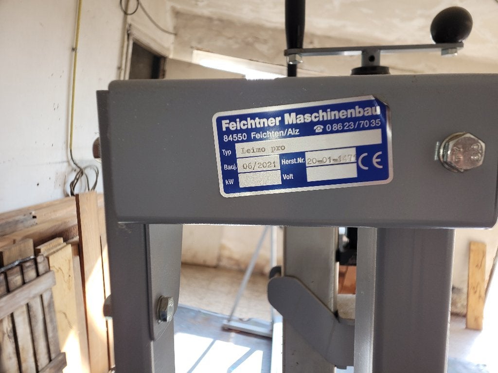 Feichtner Leimo Pro opsluitbank/lijmpers, Ophalen