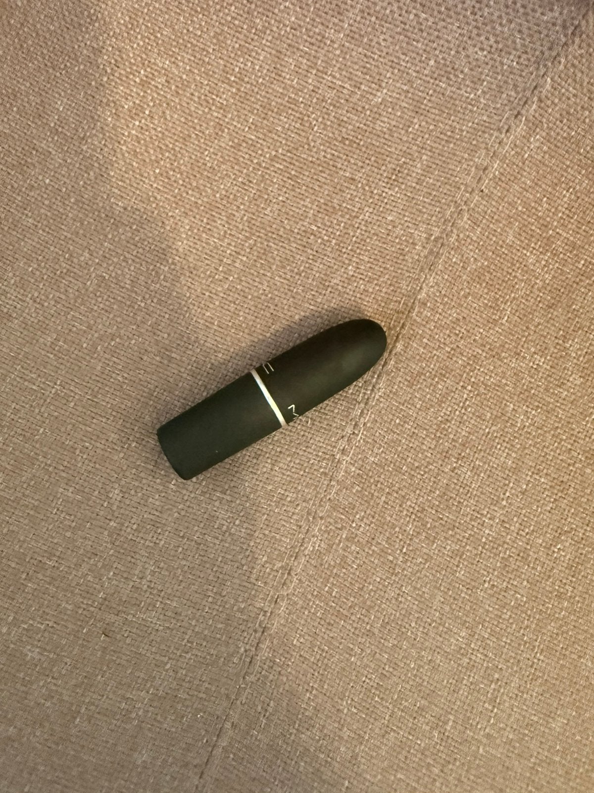 Mac lipstick devoted to Chili, Ophalen of Verzenden, Nieuw, Lippen