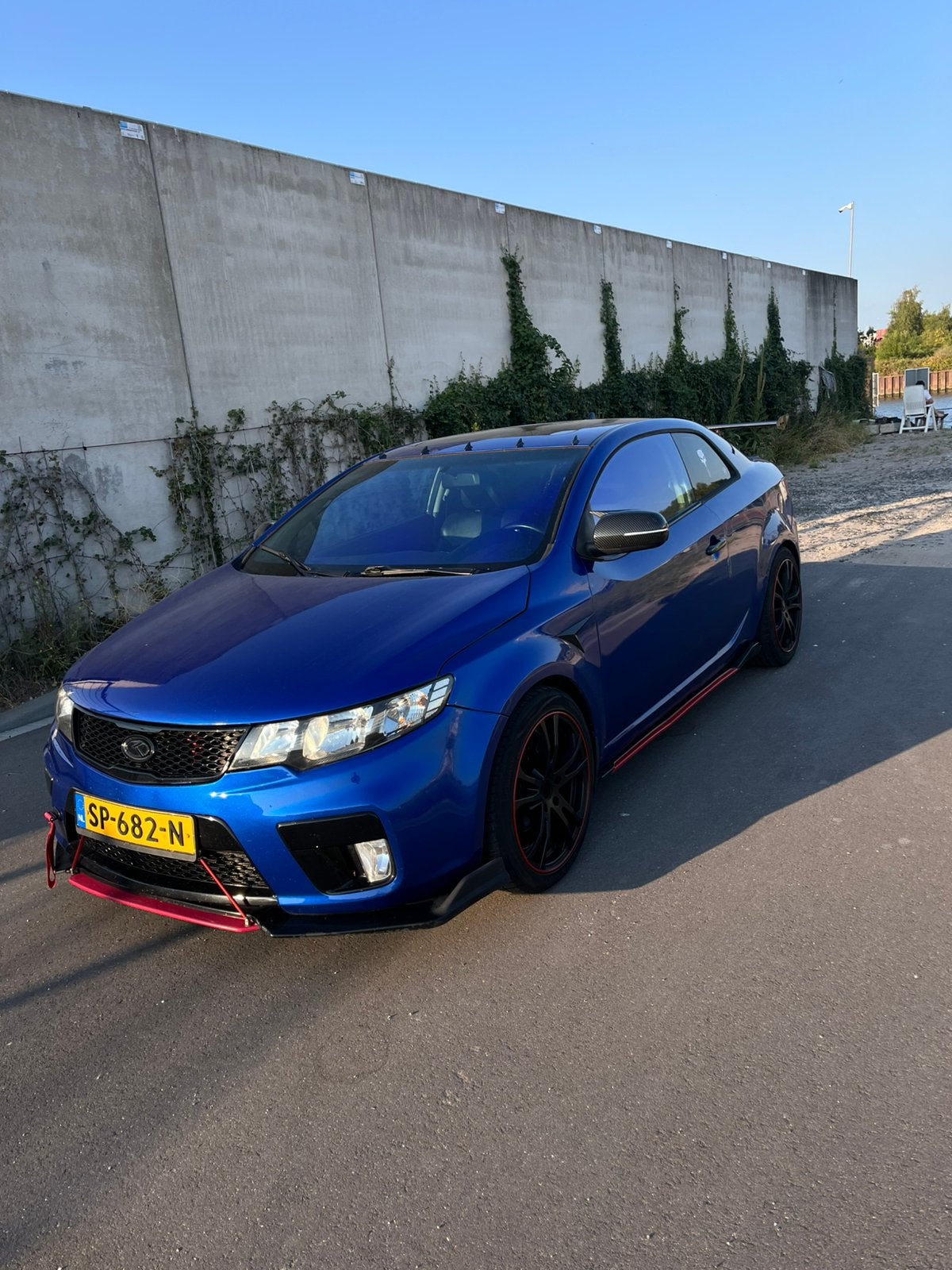 Kia Cerato Koup 2.0 Automaat (2010) - APK tot juli 2027, Auto's, 40 €/maand, 4 cilinders, Blauw, Ibiza