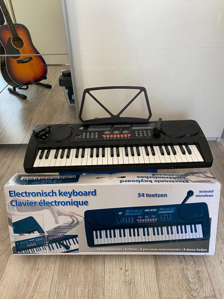 Elektronisch keyboard MK-632 54 toetsen met doos, Ophalen, Zo goed als nieuw, Overige aantallen, Overige merken