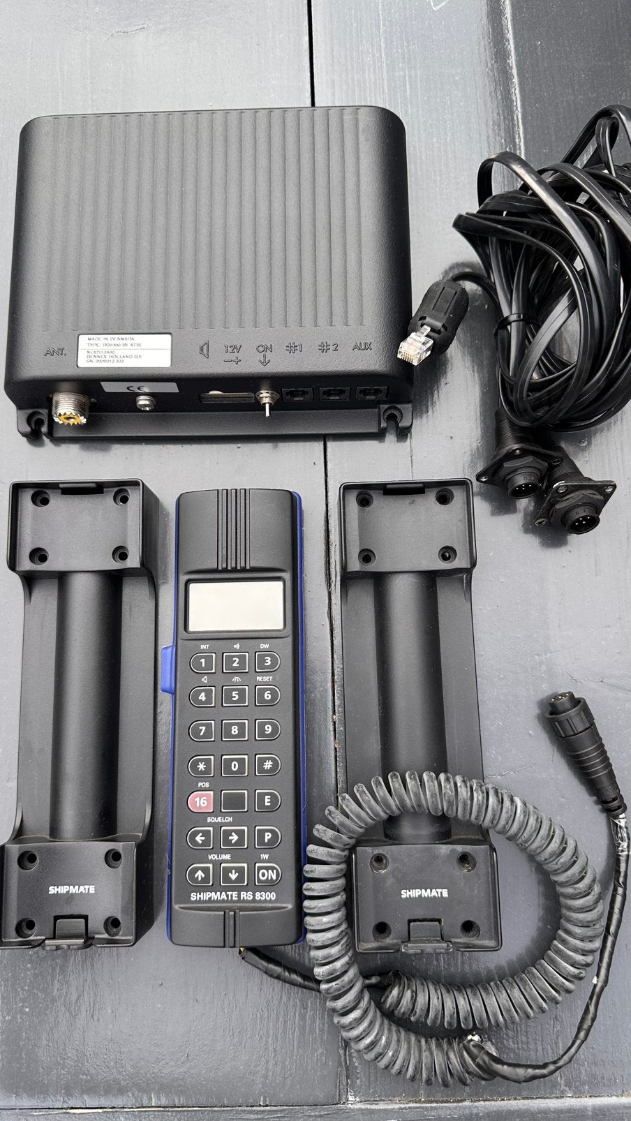 MARIFOON Simrad Shipmate RS8300 BV ATIS + black box + kabel, Ophalen of Verzenden, Gebruikt, Communicatie