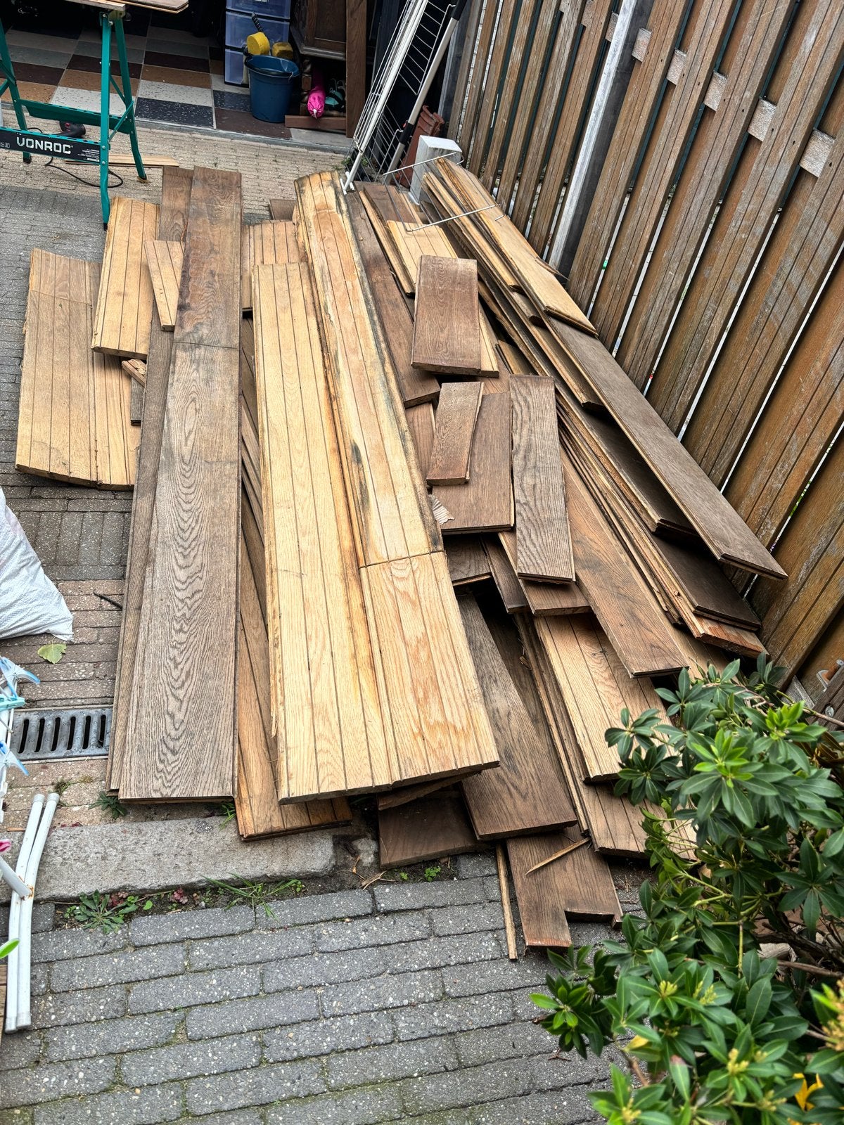 Diverse eiken planken Gebruikt, Doe-het-zelf en Verbouw, Ophalen, Gebruikt, 25 tot 50 mm, Eiken
