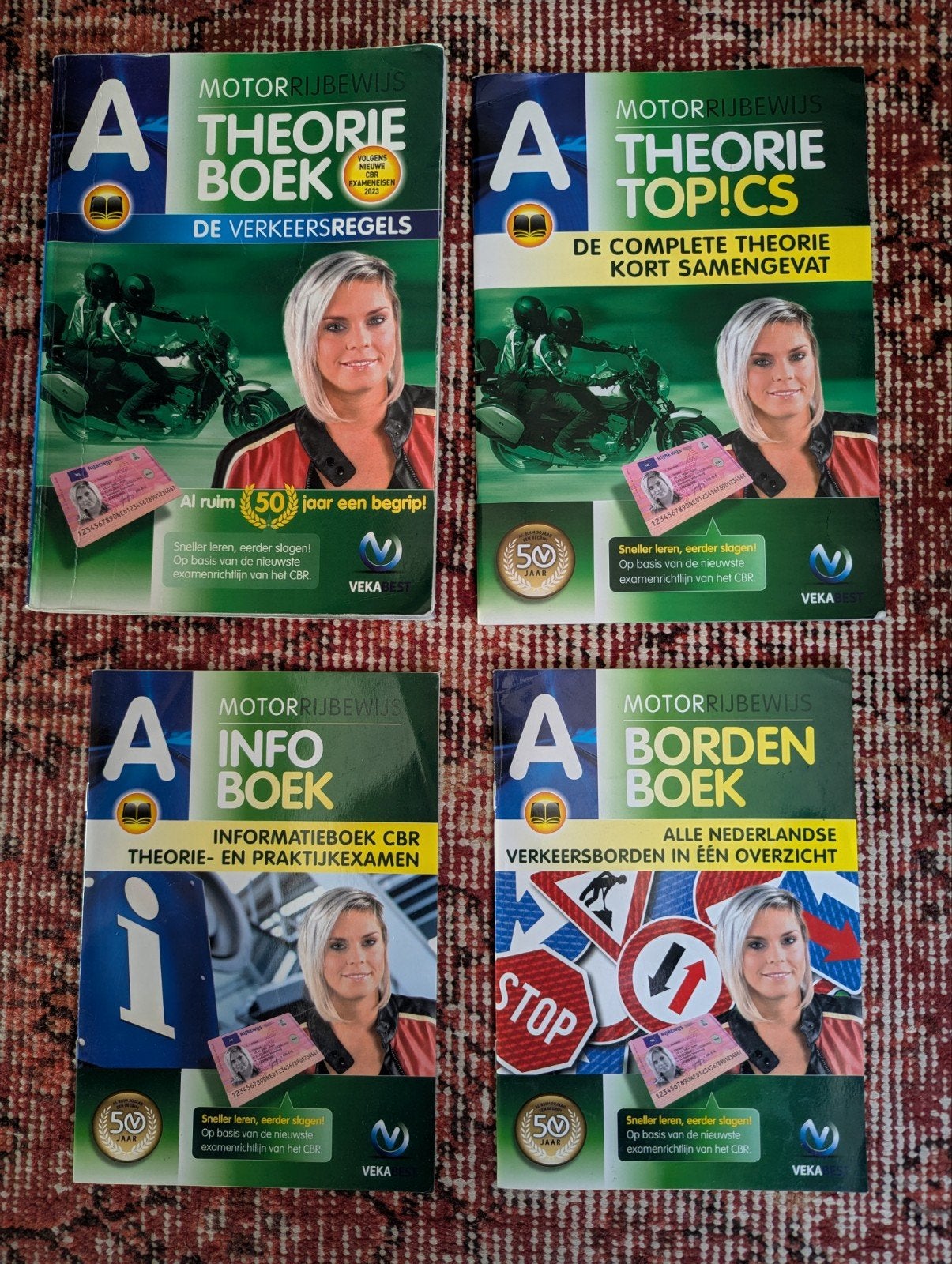 Motor theorie boeken - Compleet pakket voor rijbewijs A, Ophalen of Verzenden, Gelezen, VEKA Best, Algemeen