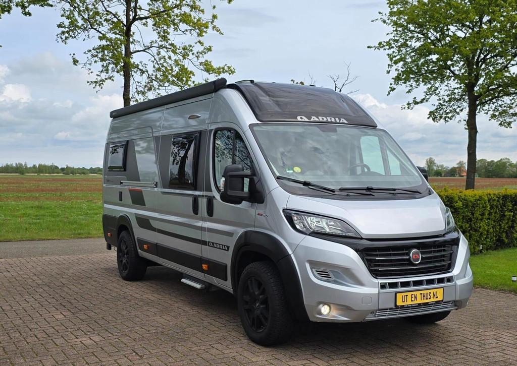 ➡️Adria Twin 640 SLB Supreme * off-grid * veel opties, Caravans en Kamperen, Campers, Buscamper of Camperbus, Tot en met 2, Bedrijf