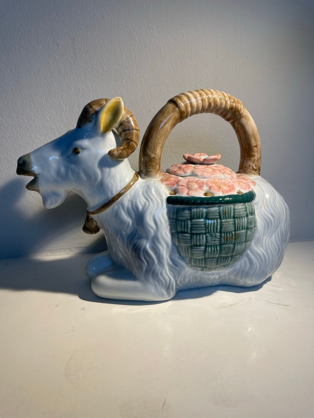 Unieke vintage theepot in de vorm van een geit, Antiek en Kunst, Ophalen of Verzenden