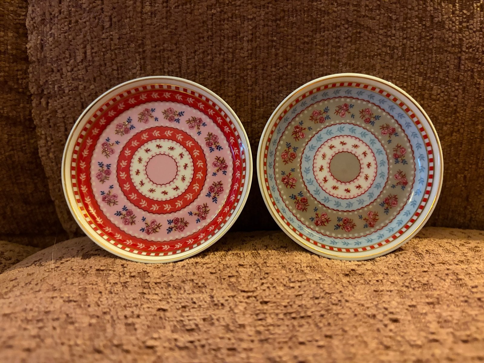 2x Pip Studio Floral roze/grijs teatip - ø 5 cm, Pip Studio, Ophalen of Verzenden, Zo goed als nieuw, Bord(en)