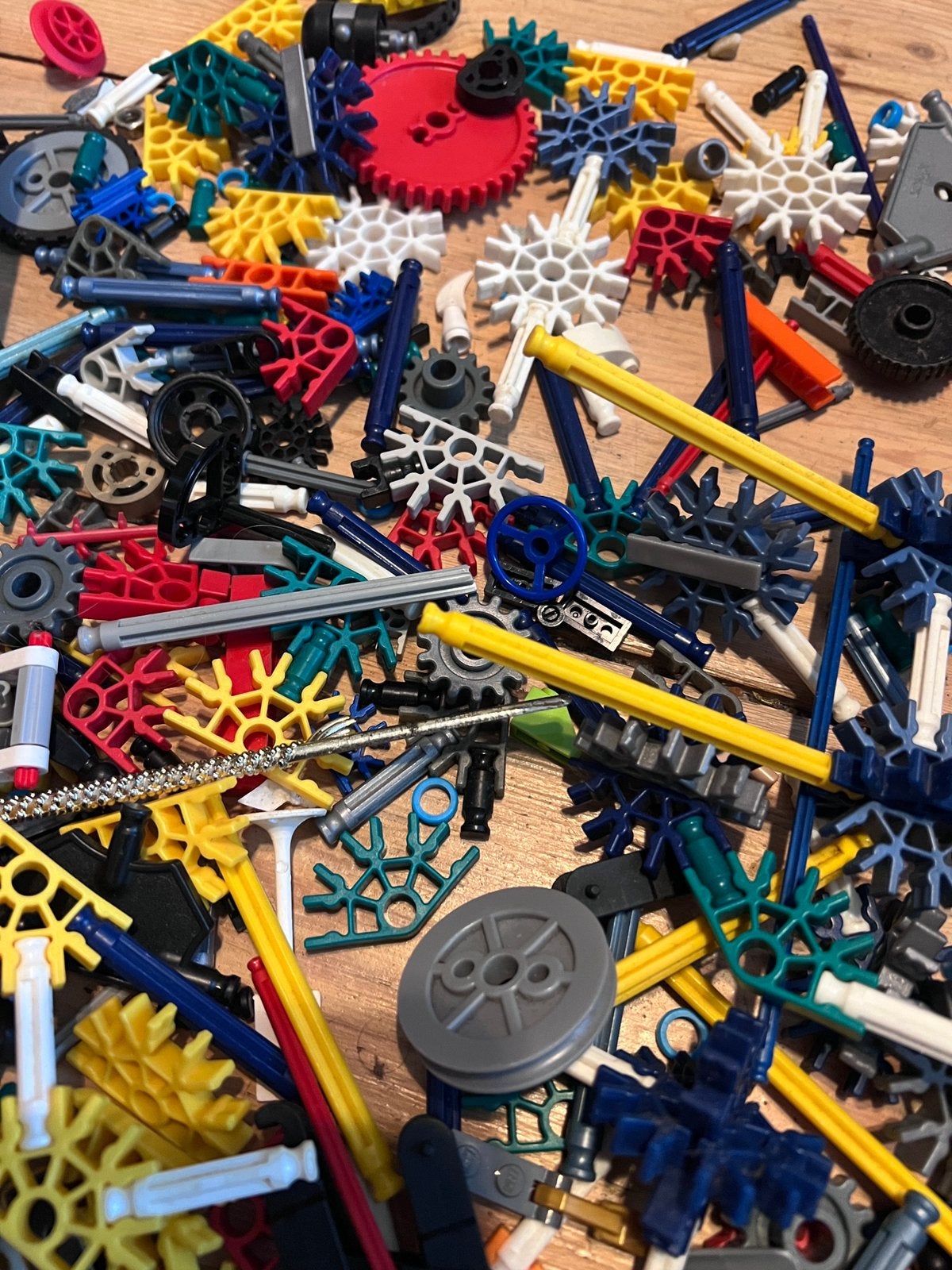 Knex twee dozen vol, Ophalen of Verzenden, Zo goed als nieuw, K'nex