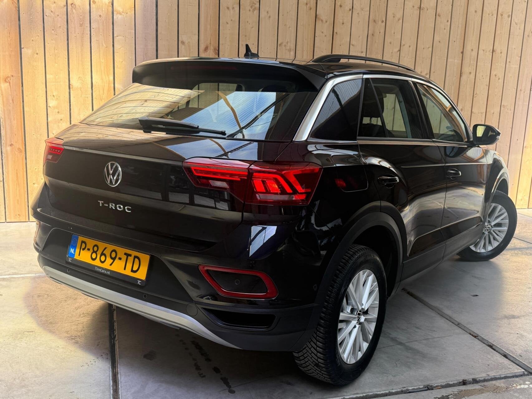 Volkswagen T-Roc 1.0 TSI Life Business Achteruitrijcamera |, Auto's, Voorwielaandrijving, Gebruikt, Euro 6, Zwart