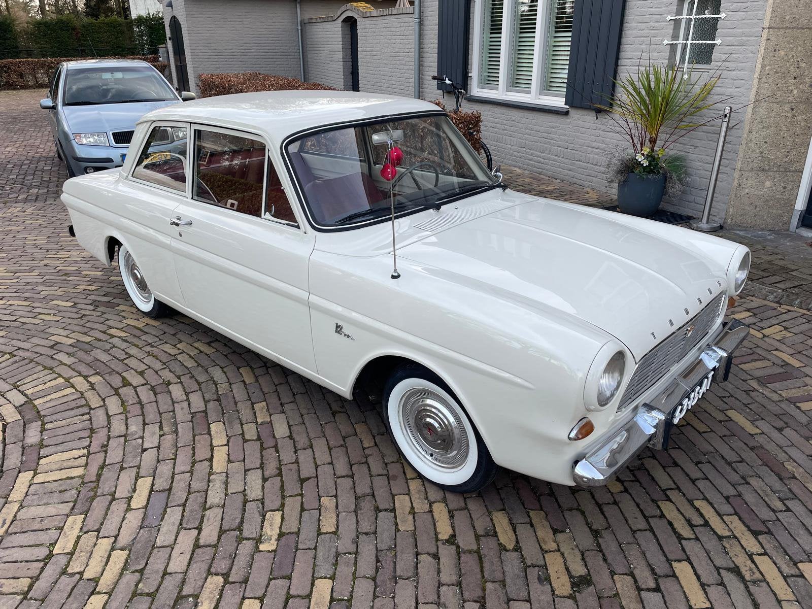 Ford Taunus 12M P4 - 1966 - Zeer nette klassieker, foto 3