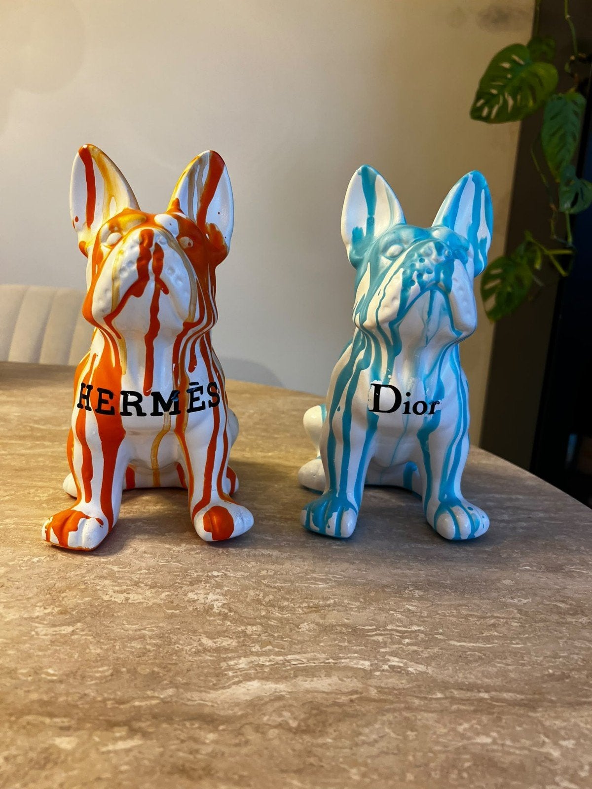 Set van 2 Franse Bulldog, Meerkleurig, Ophalen of Verzenden, Zo goed als nieuw, Modern