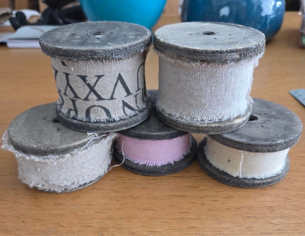 Decoratieve houten klossen jute lint, Huis en Inrichting, Woonaccessoires | Overige, Ophalen of Verzenden