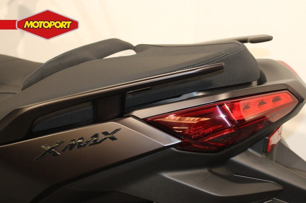 Yamaha XMAX 300 Tech MAX (bj 2026), Scooter, Klantenservice@yamaha-motor.nl, Koolhovenlaan 101
1119 NC  Schiphol-Rijk, NL, 12 t/m 35 kW