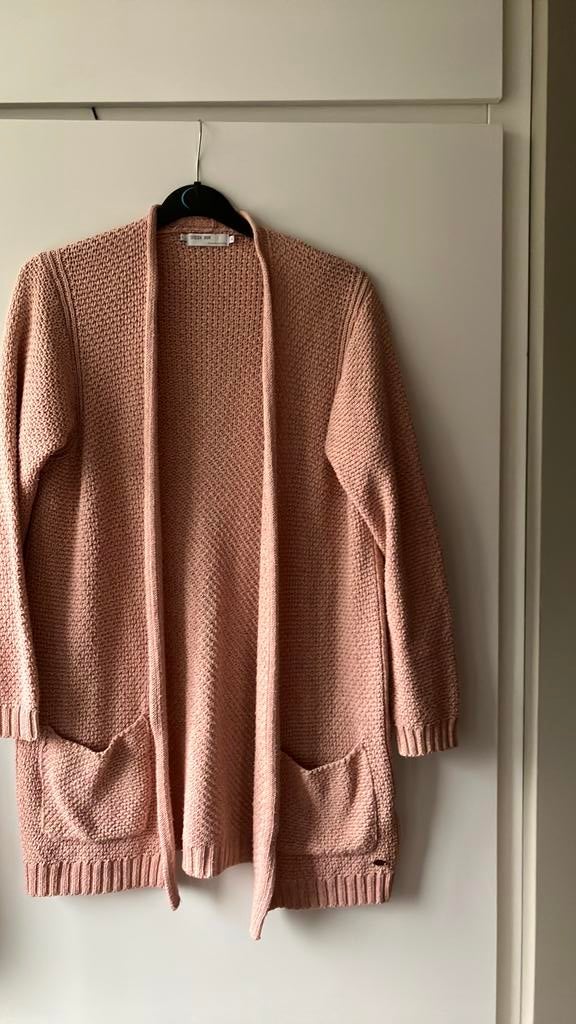 Sissy Boy. Oudroze openvallend vest. Maat M, Ophalen of Verzenden, Zo goed als nieuw, Maat 38/40 (M), Roze