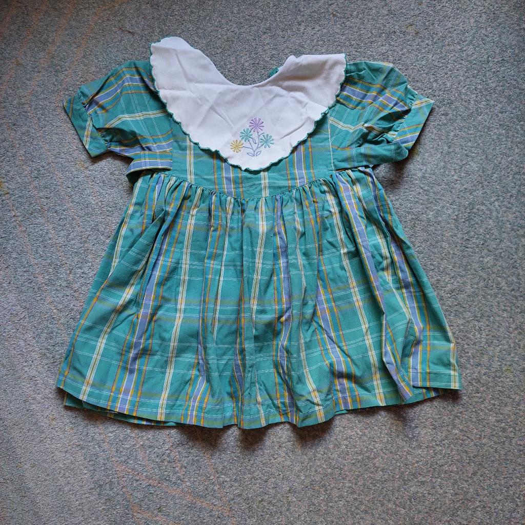 Groen  geruit jurkje met witte kraag. Maat 98., Ophalen of Verzenden, Gebruikt, Meisje, Jurk of Rok
