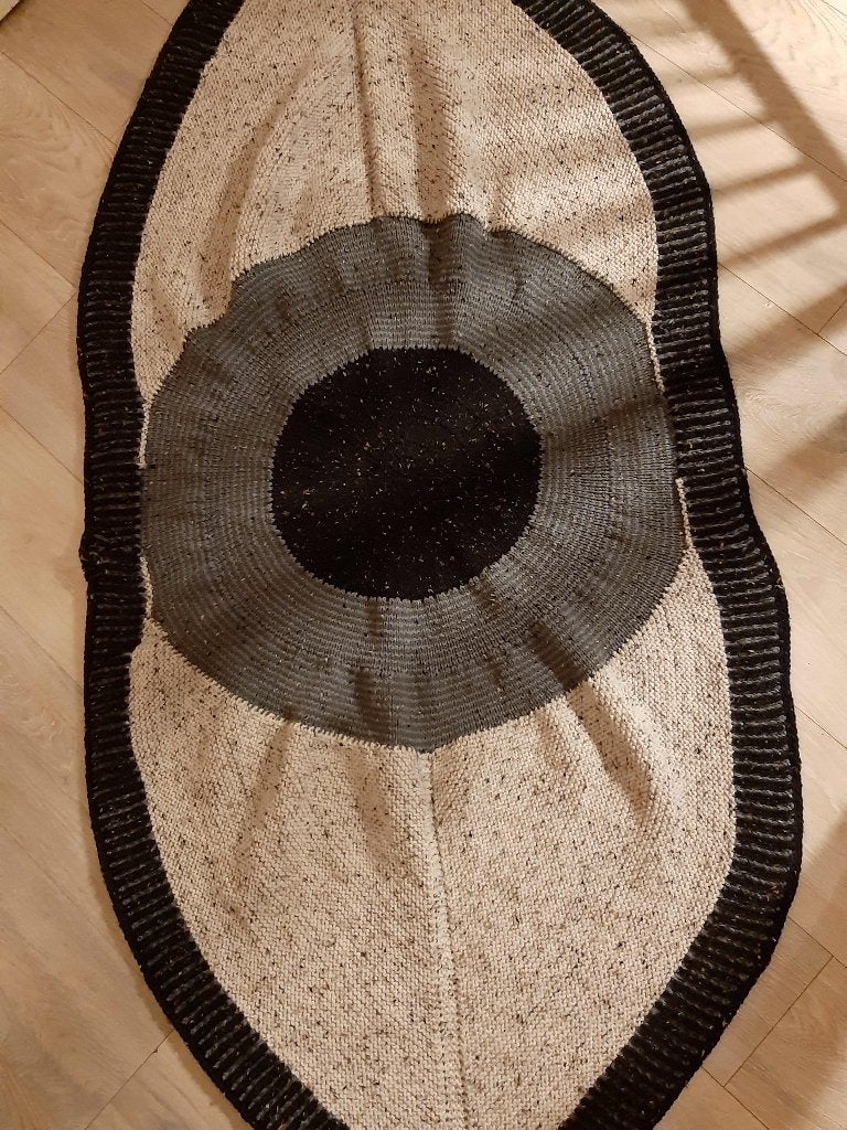 mooie handgebreide omslagdoek/plaid ontwerp Stephen West, Overige kleuren, Woondeken, Ophalen of Verzenden, Zo goed als nieuw