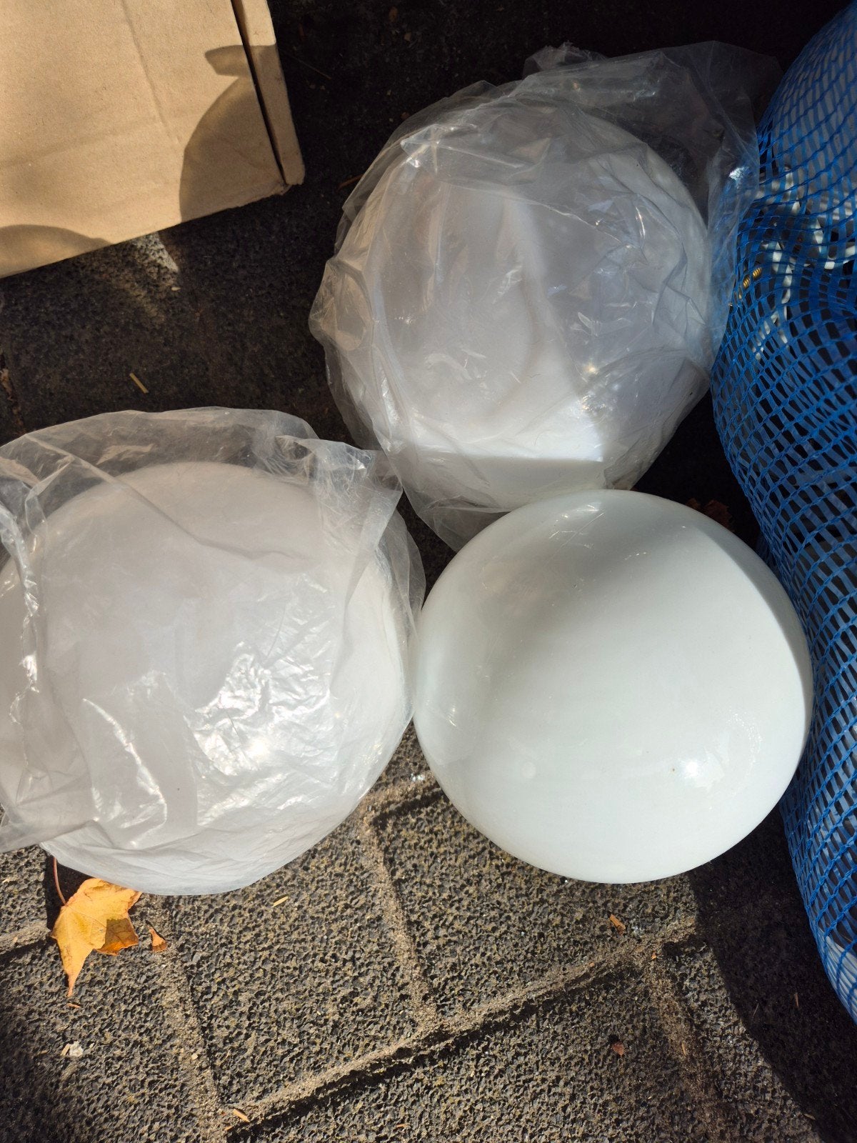 Lampenbollen: 1x Glas, 2x Kunststof - Wit, Ophalen of Verzenden, Gebruikt, Glas, Wit