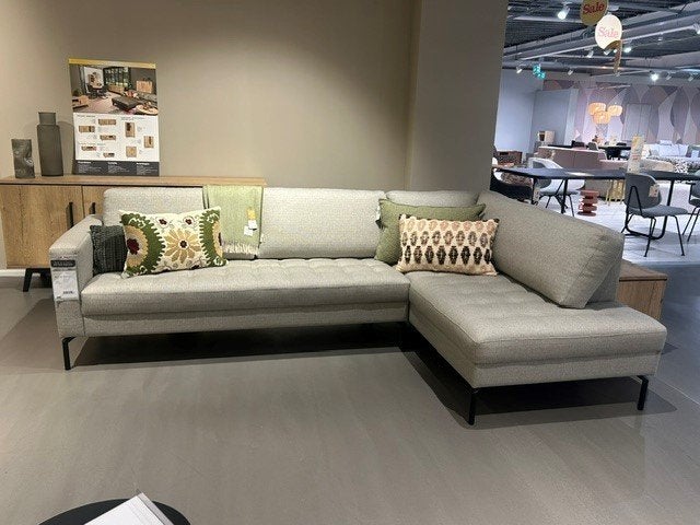 Showroommodel bank Montego, Huis en Inrichting, Ophalen, Nieuw, Stof