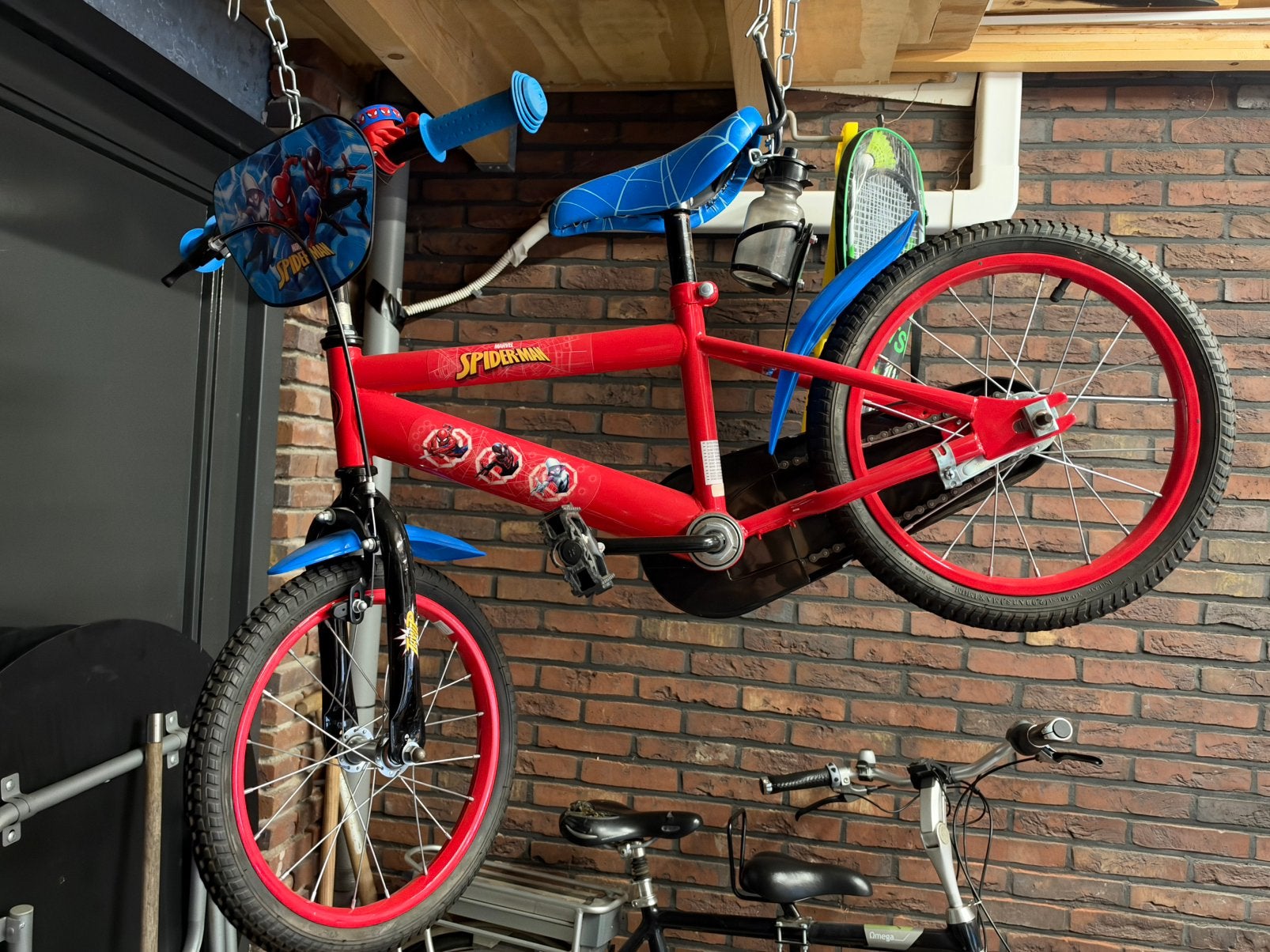 Spiderman 16 inch fiets z.g.a.n, Ophalen, Zo goed als nieuw, Staal, 16 tot 20 inch