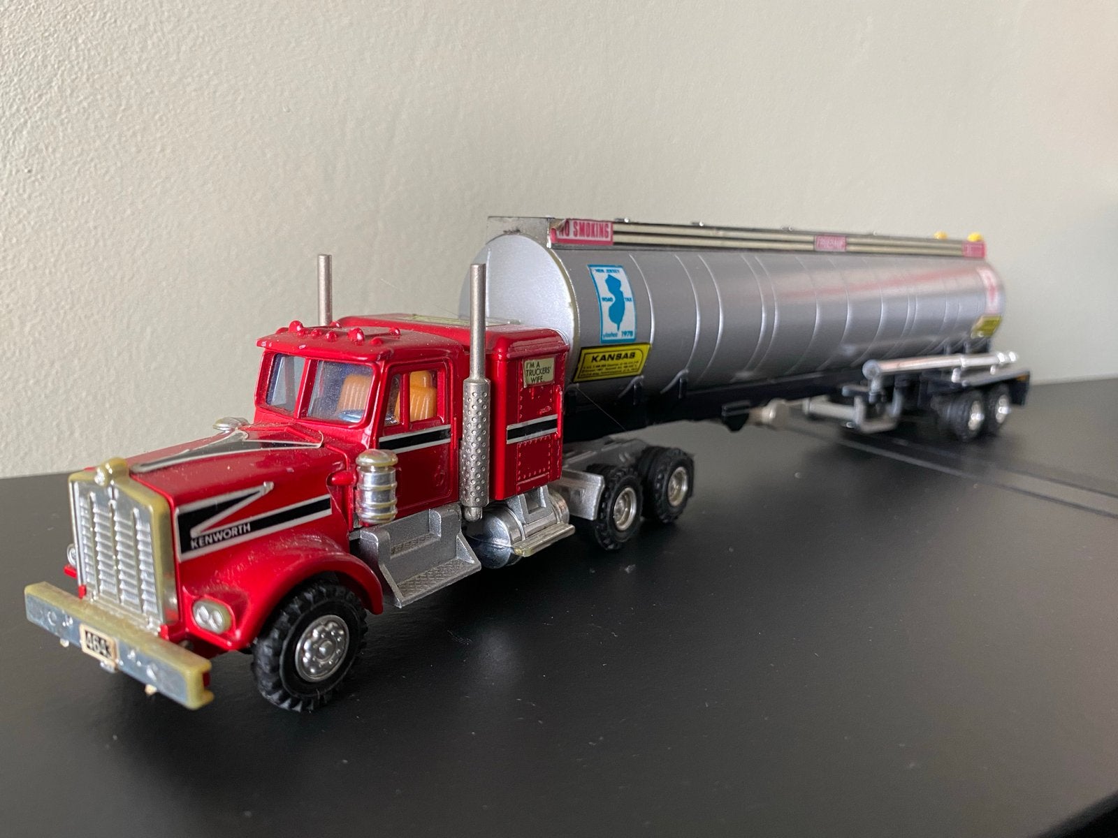 Kenworth Vrachtwagen met Tankoplegger "Kansas" Shinsei, Ophalen of Verzenden, Gebruikt, Bus of Vrachtwagen
