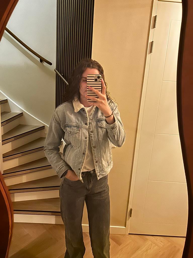 Levi's spijkerjas met bont, maat S, Ophalen, Gedragen, Maat 36 (S), Blauw