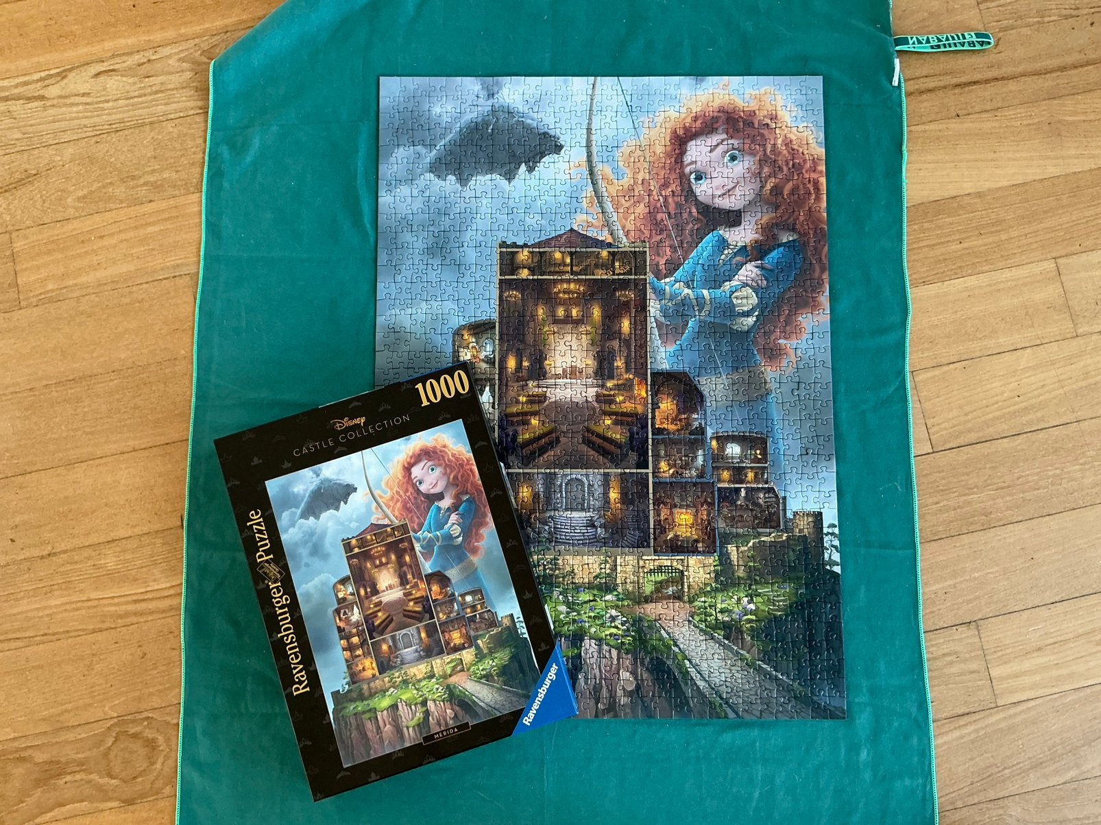 Disney puzzel Castle serie Merida - 1000 stukjes, Ophalen of Verzenden, Zo goed als nieuw