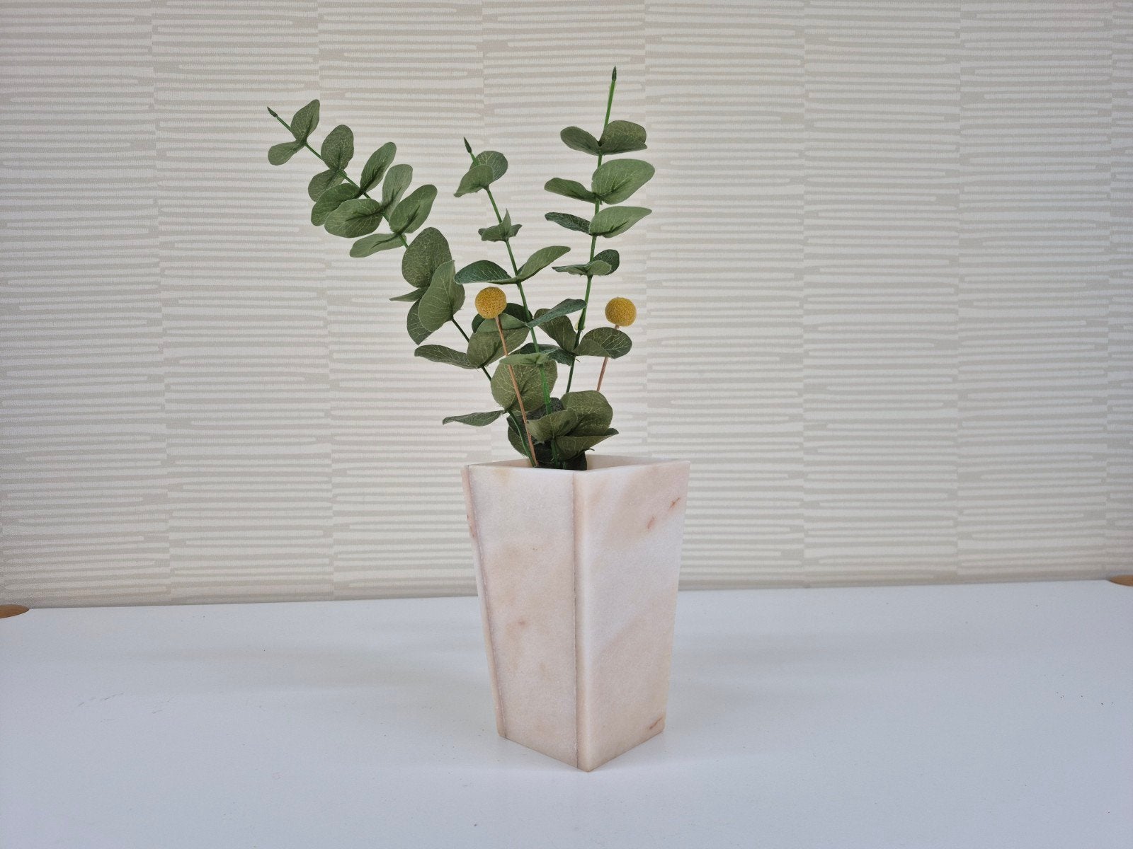 Roze marmeren vaas. Vintage vaas vierkant., Huis en Inrichting, Woonaccessoires | Vazen, Ophalen of Verzenden, ., ., .