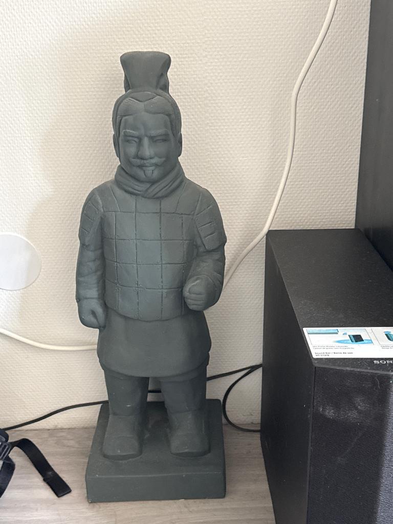Terracotta krijger Japans leger, Verzamelen, Beelden en Beeldjes, Ophalen of Verzenden, Zo goed als nieuw, Mens