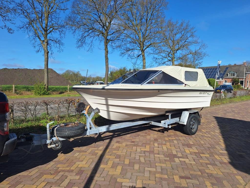Coronet 17 Runabout met gereviseerde motor en trailer, Watersport en Boten, Gebruikt, Binnenboordmotor, 70 tot 120 pk, Ophalen of Verzenden
