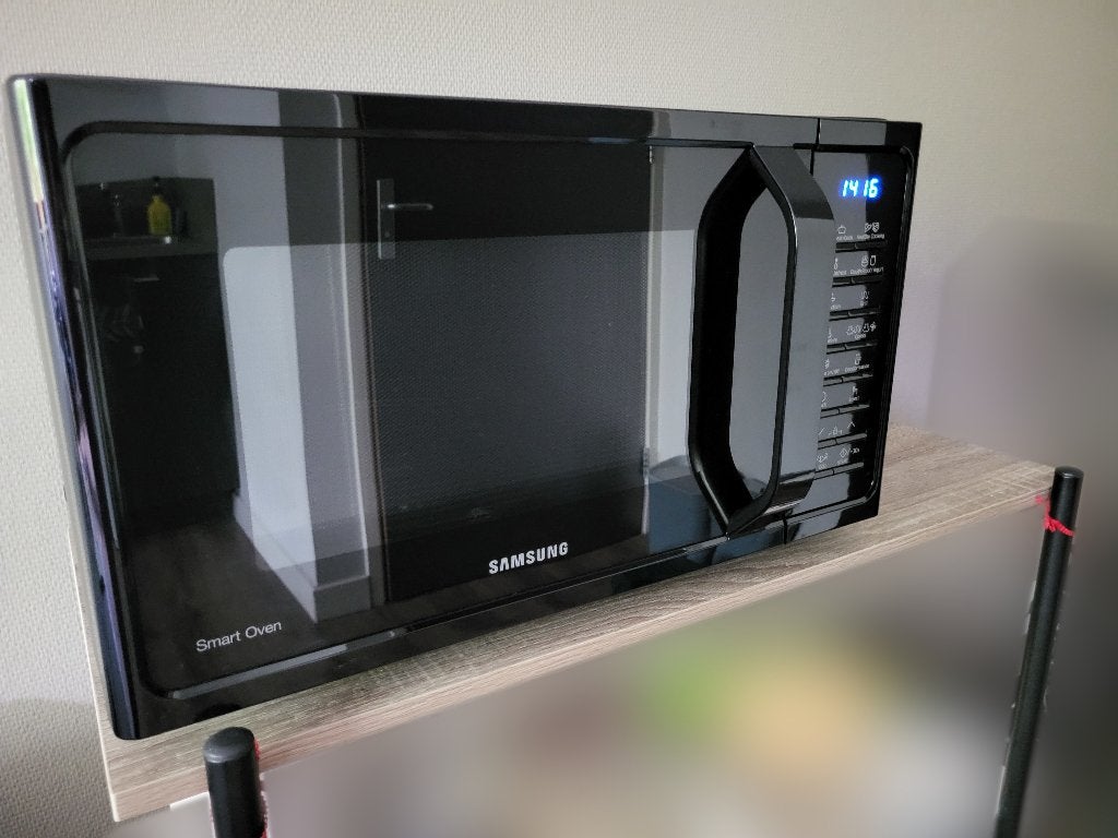 Samsung Combimagnetron 28 liter (MC28H5015AK), Ophalen, Combimagnetron, Gebruikt, Minder dan 45 cm