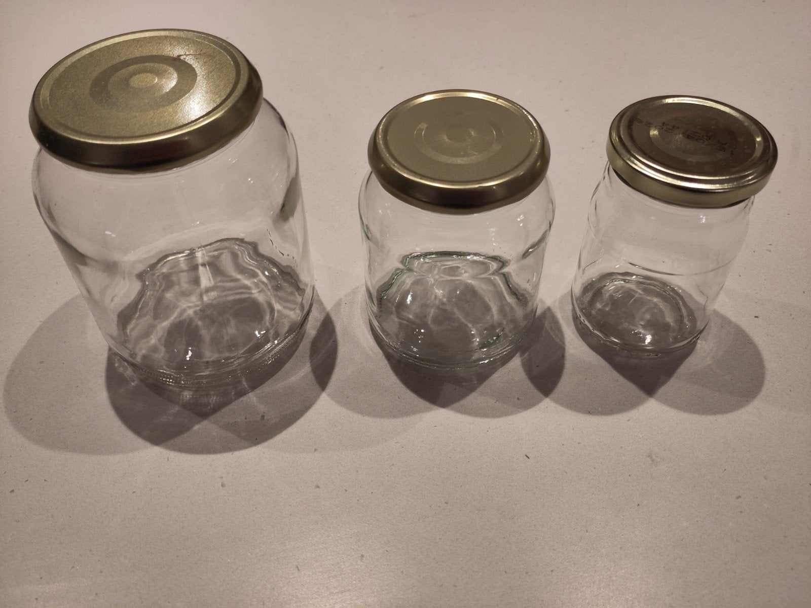 gezocht potten voor het wecken, Ophalen, Glas, Pot, Bus of Blik