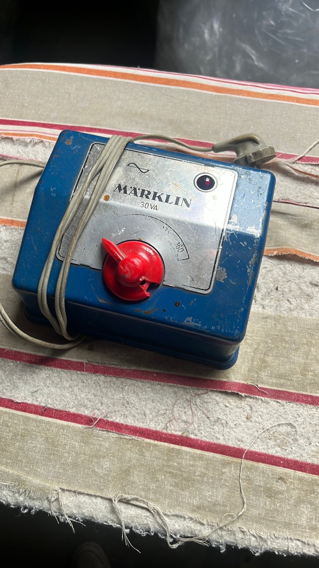 Te koop zware transformator van marklin 6177 30 VA, Hobby en Vrije tijd, Gebruikt, Ophalen of Verzenden, Märklin, Transformator of Voeding