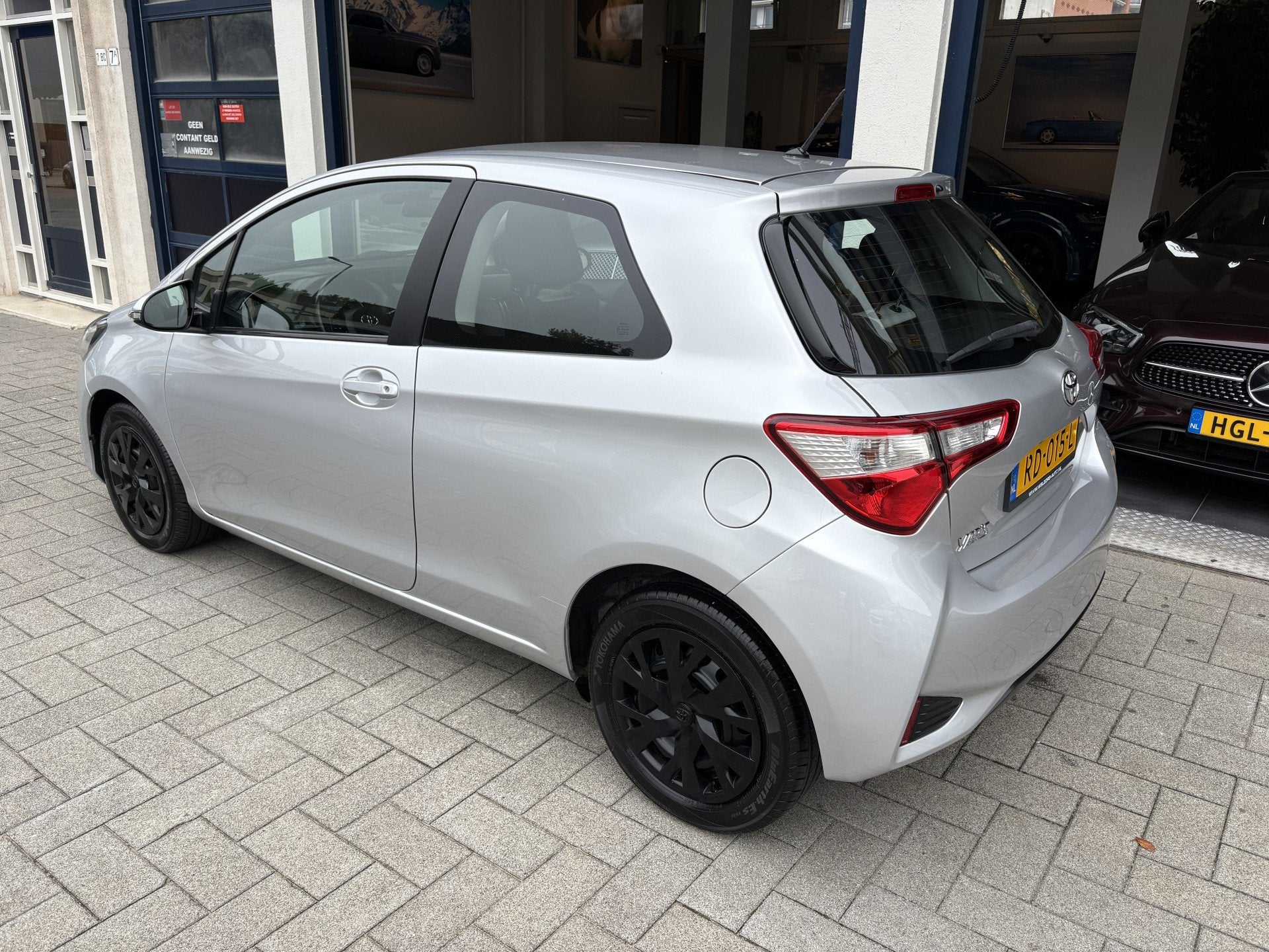 Toyota Yaris 1.5 VVT-i Aspiration AUTOMAAT/NL AUTO/CLIMA/CAM, Euro 6, 4 cilinders, Origineel Nederlands, 835 kg