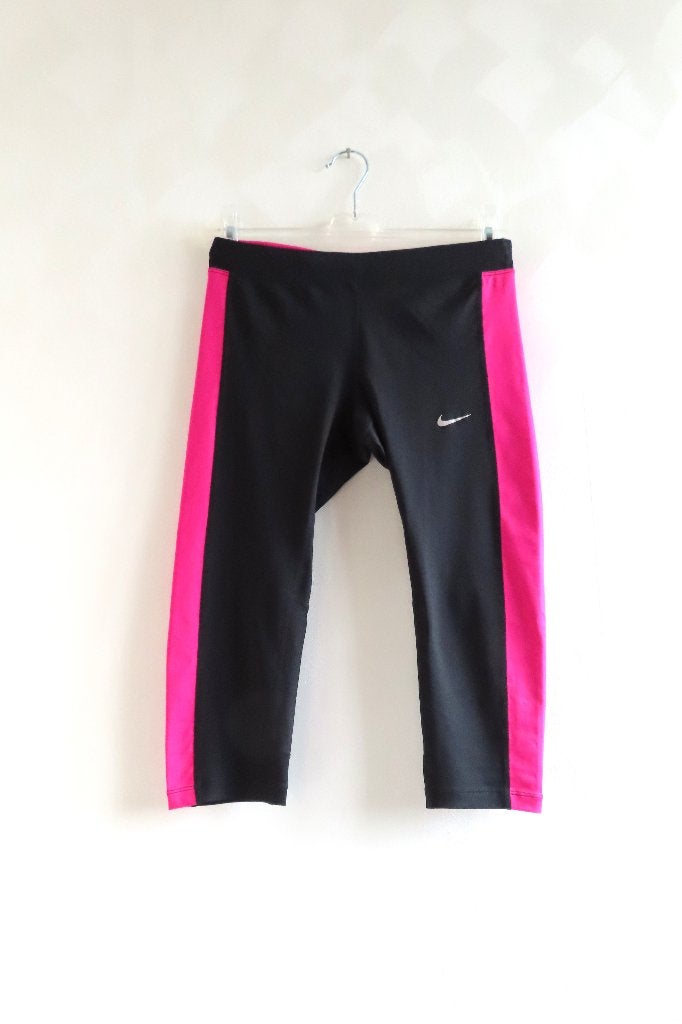 Sportbroek Capri Zwart Roze Nike mt S (4597), Kleding | Dames, Zwart, Nike, Ophalen of Verzenden, Maat 36 (S)