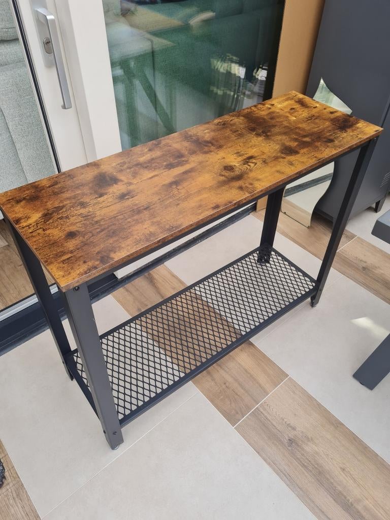 Sidetable mag weg voor 50,00, Huis en Inrichting, Tafels | Sidetables, 100 tot 150 cm, Ophalen of Verzenden, Zo goed als nieuw