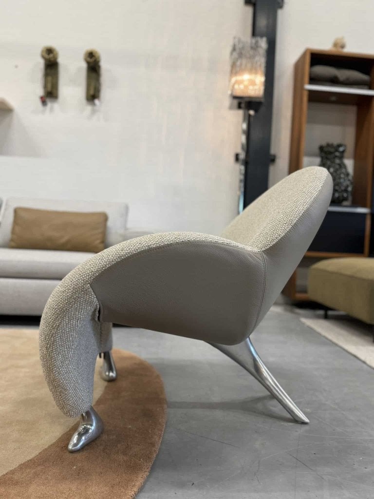 Nieuw Leolux Papageno Fauteuil stof leer design stoel, Leolux, Info@leolux.nl, Nieuw, 75 tot 100 cm