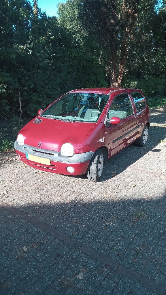 Renault Twingo 1.2 2005 2002 Rood, Auto's, Voorwielaandrijving, 600 kg, 4 cilinders, Origineel Nederlands